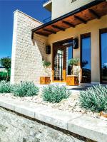 LaCasa Apartments & Restaurant - B&B