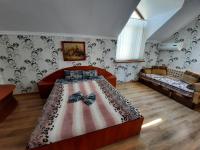 Economy Quadruple Room with Shared Bathroom