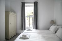 Oswald House deluxe 2 bedroom apartment - B&B