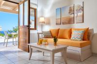 One-Bedroom Apartment with Pool View