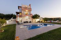 Marina Villa, a nature inspiring retreat - B&B Pérama
