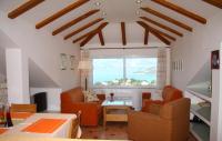 Comfort Two Bedroom Apartment with Sea View