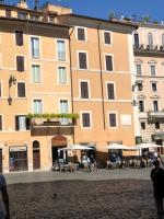 The Pantheon Eyes - B&B Roma