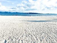 Ecobay Halong 2- Mountain view & near Marina beach - B&B Hạ Long