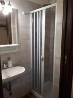 Double or Twin Room with Private Bathroom