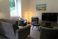 Belle maison entièrement rénovée avec jardin, WIFI, à 400m de la mer à ST QUAY-PERROS - Ref 871 - B&B