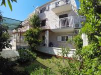 Appartamento con Vista Giardino