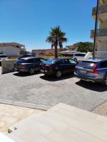 Apartmani Darija - Bed and Breakfast Vir