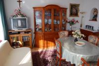 Large One-Bedroom Apartment with Terrace and Lake View