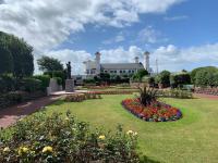 Ayr Apartment with Sea and Countryside views - B&B