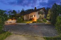 Villa Bella, villa with heated Pool - B&B Cerovlje