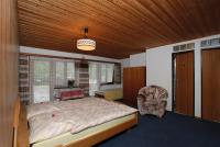Twin Room with Shower