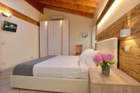 One-Bedroom Apartment (4 Adults) - Split Level