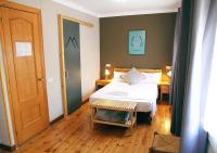 Dreibettzimmer mit eigenem Bad