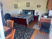 Deluxe Queen Double Room with Balcony