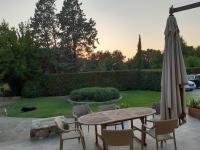 Appartamento con 2 Camere da Letto e Vista Giardino 