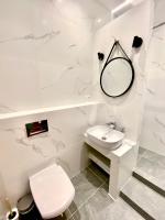 Appartamento con 2 Camere da Letto - Via Florianska 47
