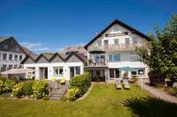 Ferienwohnungen Vollmers-Dünnebacke - B&B Schmallenberg