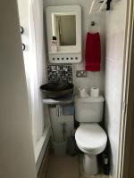 Quiet, spacious double bedroom! - B&B