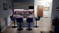 Apartament HAPPY A12 - BASENY & KORT TENISOWY, PLAC ZABAW, OCHRONA 24h dla maksymalnie 6 osób!!! - Chambres d'hôtes Pobierowo