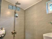 Villa with Garden View