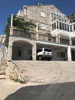 Apartment LuxeView2- Old Town View, 10min to town - B&B