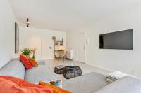 B&B Knokke-Heist - Beautifully renovated appt with big cosy terrace - Bed and Breakfast Knokke-Heist