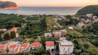Apartments Viktorija - B&B Petrovac na Moru