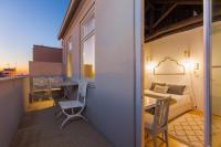 Studio with Balcony ( 3rd floor )