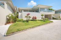 Villa BB7 mit 3 Schlafzimmern, eigenem Bad, eigenem Infinity-Pool und Meerblick