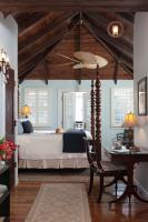 Habitación con cama extragrande, vistas al océano y bañera de hidromasaje