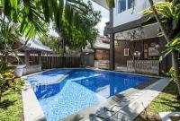 Villa Alexandra Seminyak - B&B