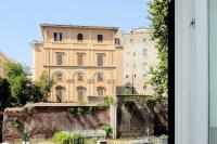 New Moon Guesthouse - B&B Roma