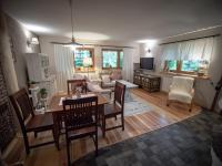 TATRAHOLIDAY - Apartament Pod Srebrzystą Sosną - Ferienwohnung Koscielisko