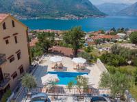 B&B Kotor - Our Sunset Apartments with pool and sea view - Bed and Breakfast Kotor