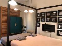 B&B Bologna - The Butcher-Ducati and Airport BLQ - Bed and Breakfast Bologna