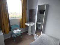 Camera Singola con Bagno in Comune