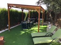 Luxury Dome Retreat - Bed and Breakfast