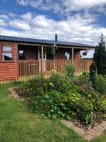 Cherry Tree Glamping - B&B