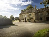 B&B Cirencester - The Masons Arms - Bed and Breakfast Cirencester