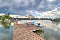 B&B Eatonton - Eatonton Home with Dock and Lake Sinclair Views! - Bed and Breakfast Eatonton