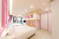 Camera Quadrupla Classic