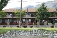 Lakefront Townhouse Family Complex, Popular Wine Country and the Best Golfing - Chambres d'hôtes Osoyoos