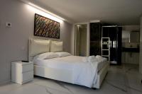 Queen Room - (Via Piave 23)