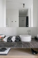 MAISON12 - Design apartments with terrace and view over Ghent towers - Chambres d'hôtes Gand