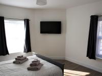 Deluxe Double Room with Shower