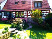 B&B Waldbrunn - Ferienhaus Marré - mit Grill, Feuerstelle und Gartensauna - Bed and Breakfast Waldbrunn