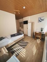 Single Room with Private Bathroom