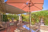 Walk to Trolley and Lake Sunny Scottsdale Townhome - Chambres d’hôtes Scottsdale