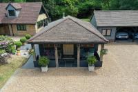 The Devils Cradle - B&B Farnham